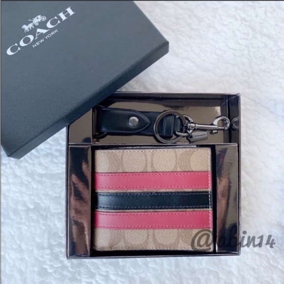 New Coach ID Billfold Wallet in Signature Leather Canvas with Key Fob Gift Box - Picture 8 of 8